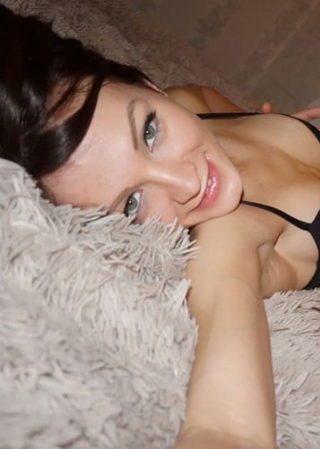 Полина, Г. Озёрск