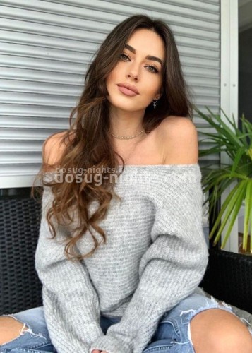 Лола, Г. Озёрск